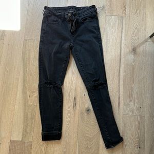 American Eagle next level stretch size 4 short black.